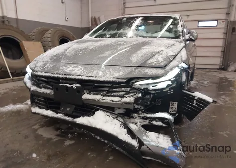 2025 Hyundai Elantra Sel Convenience z USA, uszkodzony, nr VIN KMHLS4DG8SU023605